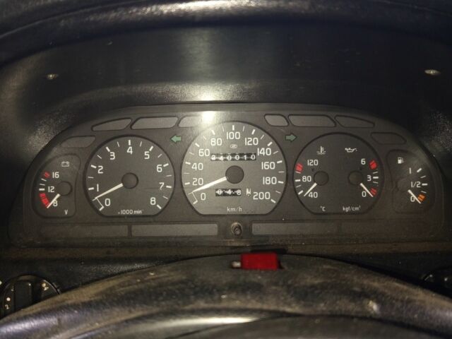 Серый ГАЗ 31105 Волга, объемом двигателя 0 л и пробегом 240 тыс. км за 1200 $, фото 3 на Automoto.ua