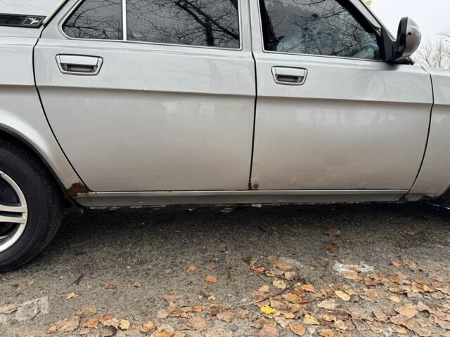 Серый ГАЗ 31105 Волга, объемом двигателя 2.3 л и пробегом 190 тыс. км за 1150 $, фото 8 на Automoto.ua