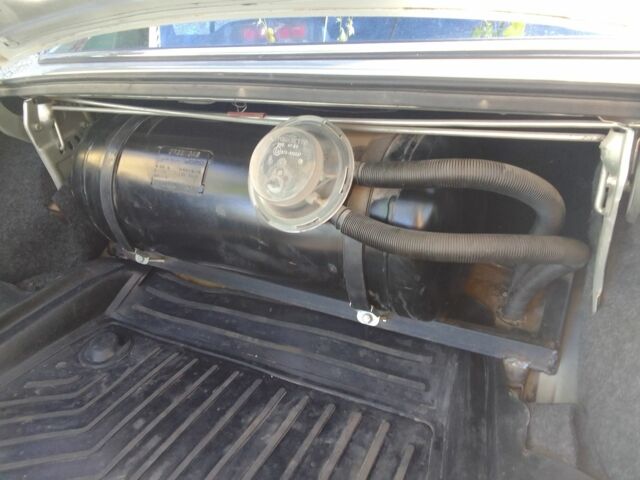 Серый ГАЗ 31105 Волга, объемом двигателя 0 л и пробегом 132 тыс. км за 2000 $, фото 6 на Automoto.ua