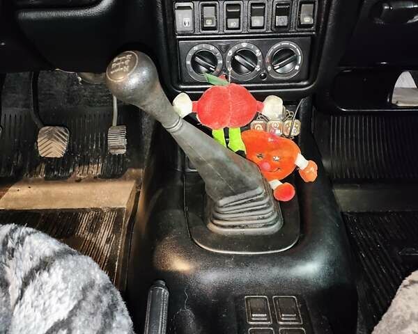 Серый ГАЗ 31105 Волга, объемом двигателя 2.29 л и пробегом 84 тыс. км за 2800 $, фото 6 на Automoto.ua