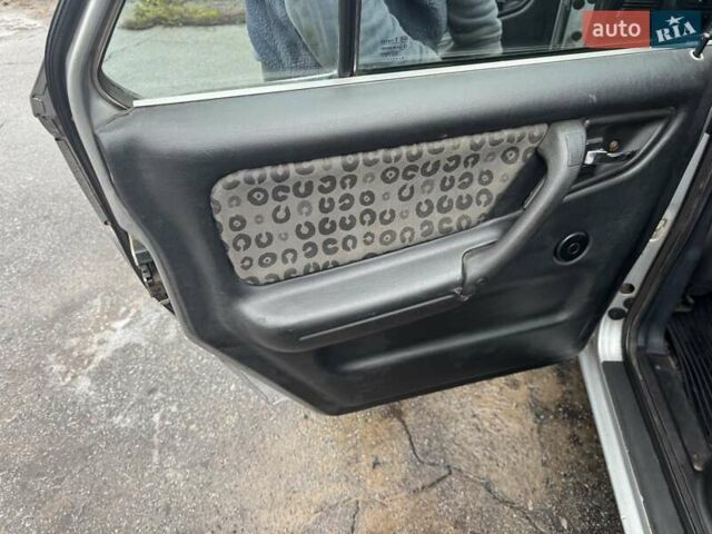 Серый ГАЗ 31105 Волга, объемом двигателя 2.43 л и пробегом 120 тыс. км за 1700 $, фото 25 на Automoto.ua