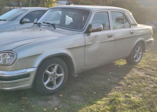 Сірий ГАЗ 31105 Волга, об'ємом двигуна 2 л та пробігом 17 тис. км за 2000 $, фото 5 на Automoto.ua