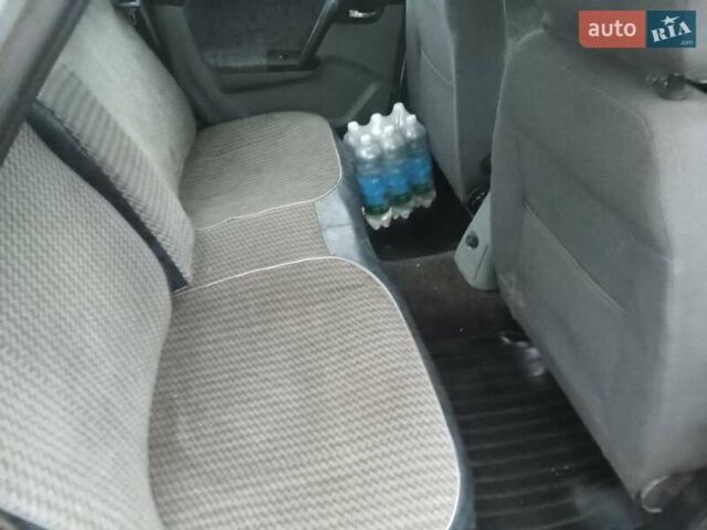 Сірий ГАЗ 31105 Волга, об'ємом двигуна 2.3 л та пробігом 140 тис. км за 1250 $, фото 1 на Automoto.ua