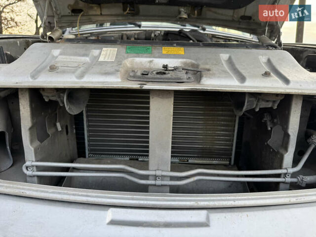 Серый ГАЗ 31105 Волга, объемом двигателя 2.43 л и пробегом 145 тыс. км за 6000 $, фото 12 на Automoto.ua