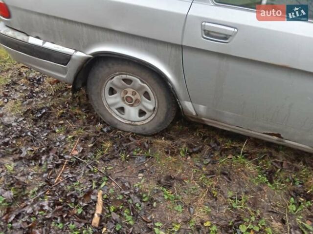 Сірий ГАЗ 31105 Волга, об'ємом двигуна 2.3 л та пробігом 140 тис. км за 1250 $, фото 7 на Automoto.ua