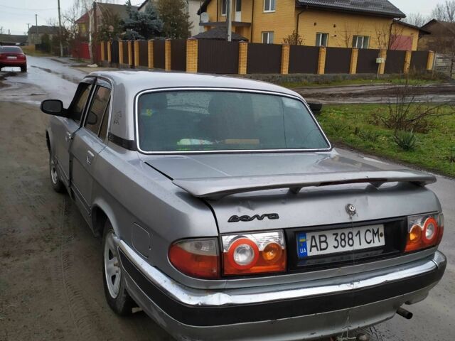 Сірий ГАЗ 31105 Волга, об'ємом двигуна 2.3 л та пробігом 150 тис. км за 1999 $, фото 1 на Automoto.ua