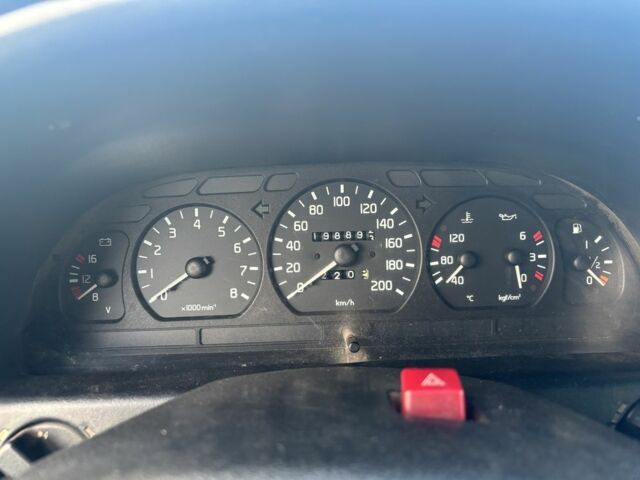 Серый ГАЗ 31105 Волга, объемом двигателя 0 л и пробегом 198 тыс. км за 239 $, фото 7 на Automoto.ua