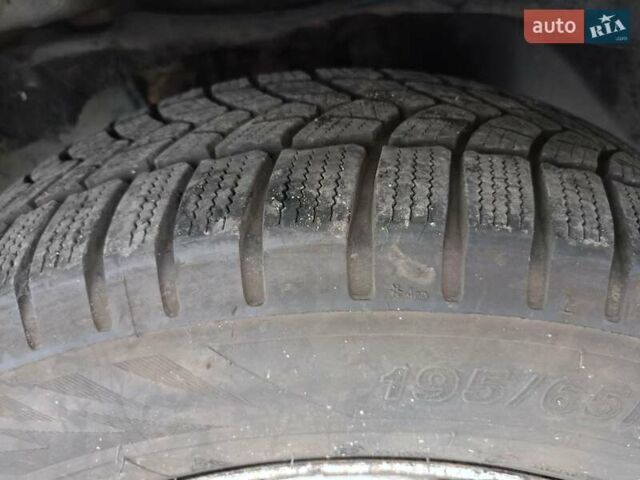 Сірий ГАЗ 31105 Волга, об'ємом двигуна 2.3 л та пробігом 78 тис. км за 1450 $, фото 4 на Automoto.ua