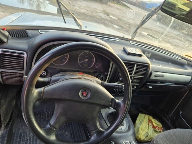 Серый ГАЗ 31105 Волга, объемом двигателя 0 л и пробегом 20 тыс. км за 1111 $, фото 3 на Automoto.ua