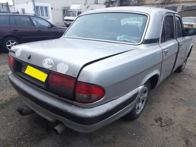 Сірий ГАЗ 31105 Волга, об'ємом двигуна 2 л та пробігом 130 тис. км за 118 $, фото 4 на Automoto.ua