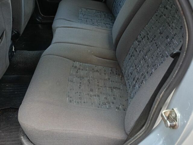 Серый ГАЗ 31105 Волга, объемом двигателя 2.3 л и пробегом 78 тыс. км за 555 $, фото 5 на Automoto.ua