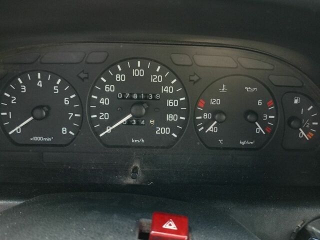 Серый ГАЗ 31105 Волга, объемом двигателя 2.3 л и пробегом 78 тыс. км за 555 $, фото 3 на Automoto.ua