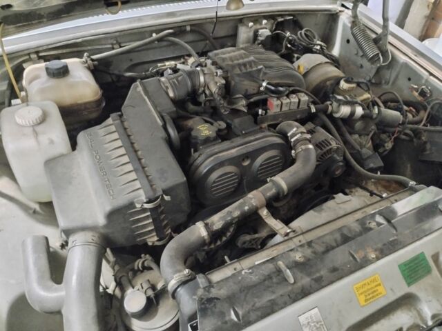 Серый ГАЗ 31105 Волга, объемом двигателя 0 л и пробегом 70 тыс. км за 2000 $, фото 4 на Automoto.ua