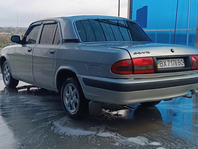 Серый ГАЗ 31105 Волга, объемом двигателя 2.3 л и пробегом 200 тыс. км за 1490 $, фото 10 на Automoto.ua