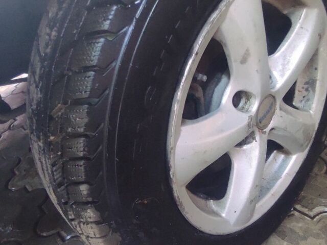 Серый ГАЗ 31105 Волга, объемом двигателя 0 л и пробегом 152 тыс. км за 831 $, фото 7 на Automoto.ua