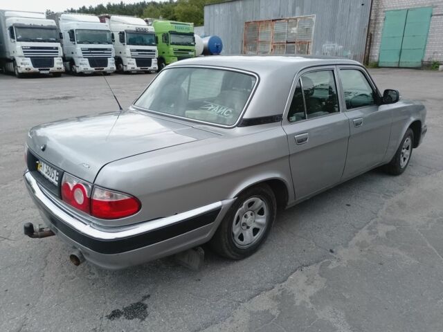 Серый ГАЗ 31105 Волга, объемом двигателя 2.3 л и пробегом 47 тыс. км за 4000 $, фото 3 на Automoto.ua