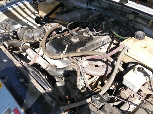 Сірий ГАЗ 31105 Волга, об'ємом двигуна 2.3 л та пробігом 140 тис. км за 1200 $, фото 5 на Automoto.ua