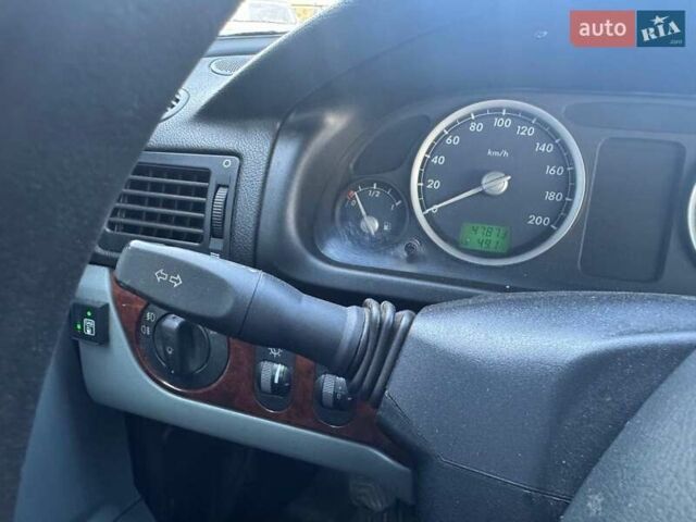 Серый ГАЗ 31105 Волга, объемом двигателя 2.29 л и пробегом 48 тыс. км за 2990 $, фото 18 на Automoto.ua