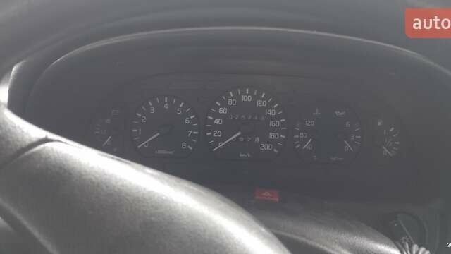 Серый ГАЗ 31105 Волга, объемом двигателя 2.3 л и пробегом 71 тыс. км за 2300 $, фото 3 на Automoto.ua