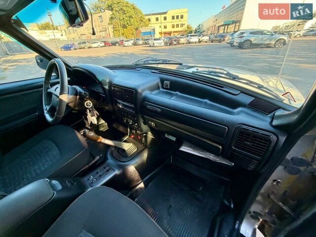 Сірий ГАЗ 31105 Волга, об'ємом двигуна 2.3 л та пробігом 91 тис. км за 1600 $, фото 40 на Automoto.ua