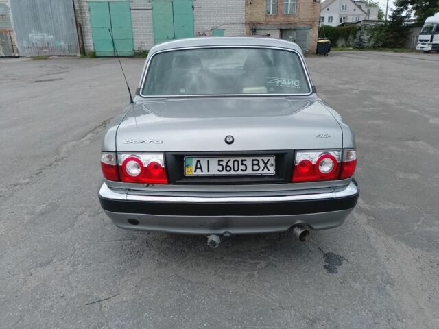 Серый ГАЗ 31105 Волга, объемом двигателя 2.3 л и пробегом 47 тыс. км за 4000 $, фото 2 на Automoto.ua