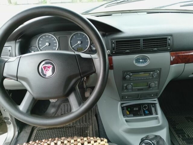 Серый ГАЗ 31105 Волга, объемом двигателя 2.3 л и пробегом 47 тыс. км за 4000 $, фото 7 на Automoto.ua