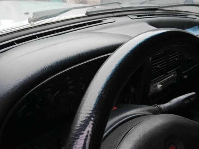 Сірий ГАЗ 31105 Волга, об'ємом двигуна 2 л та пробігом 160 тис. км за 2500 $, фото 18 на Automoto.ua