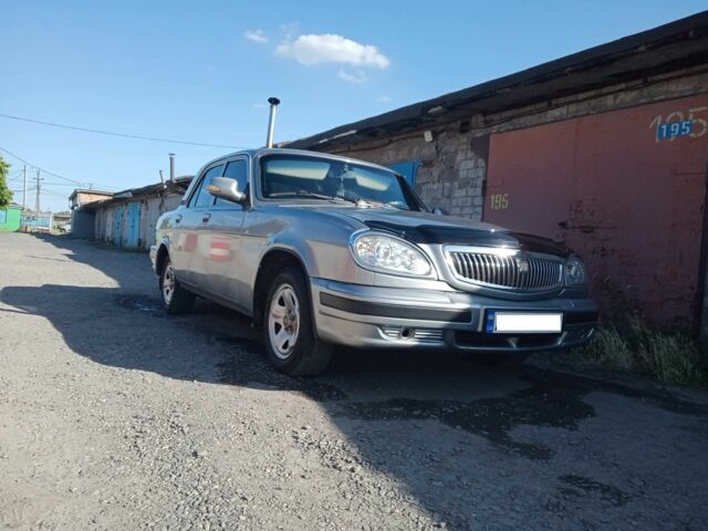 Сірий ГАЗ 31105 Волга, об'ємом двигуна 2 л та пробігом 160 тис. км за 2500 $, фото 5 на Automoto.ua