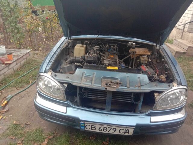 Синий ГАЗ 31105 Волга, объемом двигателя 2.3 л и пробегом 227 тыс. км за 2200 $, фото 6 на Automoto.ua