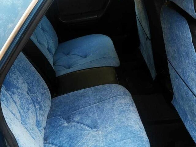 Синій ГАЗ 31105 Волга, об'ємом двигуна 2.3 л та пробігом 100 тис. км за 2000 $, фото 3 на Automoto.ua