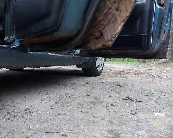 Синий ГАЗ 31105 Волга, объемом двигателя 0 л и пробегом 280 тыс. км за 755 $, фото 10 на Automoto.ua