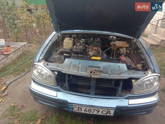 Синий ГАЗ 31105 Волга, объемом двигателя 2.29 л и пробегом 227 тыс. км за 2200 $, фото 7 на Automoto.ua