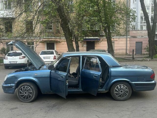 Синий ГАЗ 31105 Волга, объемом двигателя 2.4 л и пробегом 130 тыс. км за 1281 $, фото 2 на Automoto.ua
