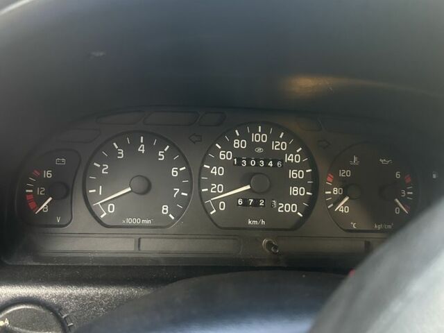 Синий ГАЗ 31105 Волга, объемом двигателя 2.4 л и пробегом 130 тыс. км за 1281 $, фото 6 на Automoto.ua