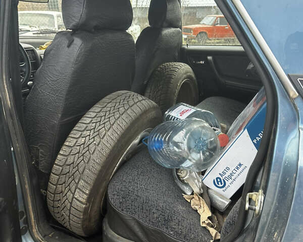 Синий ГАЗ 31105 Волга, объемом двигателя 0 л и пробегом 19 тыс. км за 900 $, фото 11 на Automoto.ua