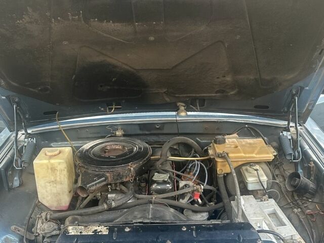 Синий ГАЗ 31105 Волга, объемом двигателя 2.4 л и пробегом 130 тыс. км за 1281 $, фото 7 на Automoto.ua