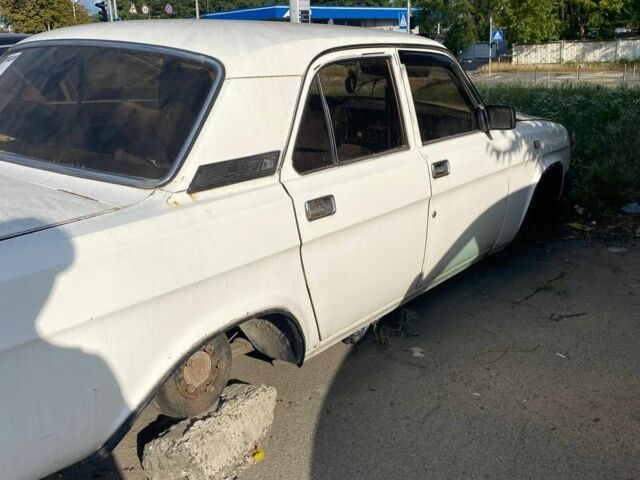 Белый ГАЗ 3111, объемом двигателя 2 л и пробегом 100 тыс. км за 351 $, фото 3 на Automoto.ua