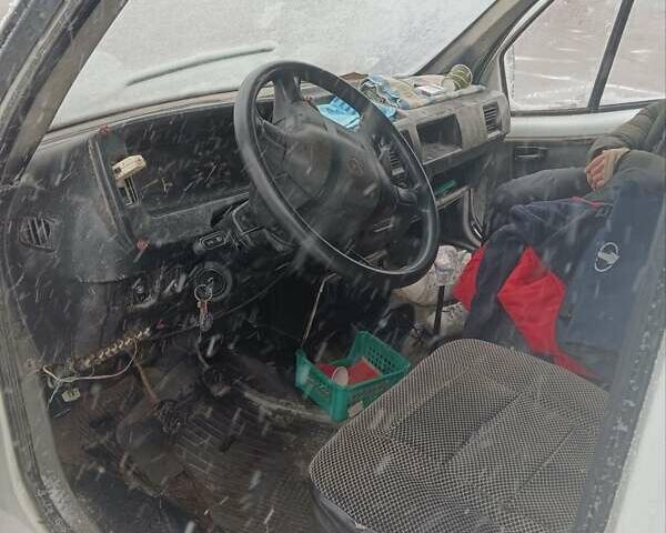 Белый ГАЗ 3221 Газель, объемом двигателя 0 л и пробегом 3 тыс. км за 1100 $, фото 2 на Automoto.ua