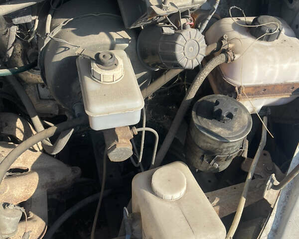 Белый ГАЗ 3221 Газель, объемом двигателя 2.5 л и пробегом 250 тыс. км за 2100 $, фото 11 на Automoto.ua