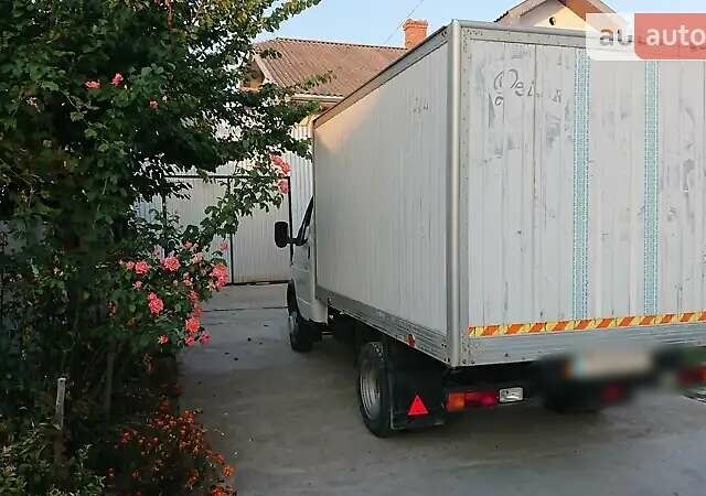 Белый ГАЗ 3221 Газель, объемом двигателя 2.45 л и пробегом 145 тыс. км за 3000 $, фото 5 на Automoto.ua