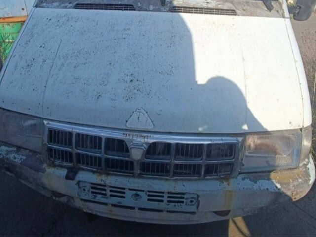 Белый ГАЗ 3221 Газель, объемом двигателя 2.4 л и пробегом 250 тыс. км за 500 $, фото 5 на Automoto.ua