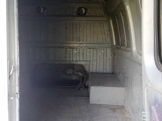 Білий ГАЗ 3221 Газель, об'ємом двигуна 2.3 л та пробігом 400 тис. км за 1800 $, фото 8 на Automoto.ua