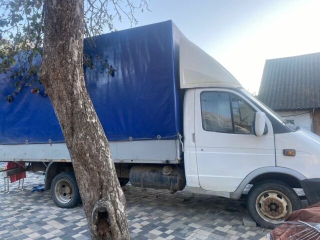 Белый ГАЗ 3221 Газель, объемом двигателя 0 л и пробегом 200 тыс. км за 1892 $, фото 2 на Automoto.ua