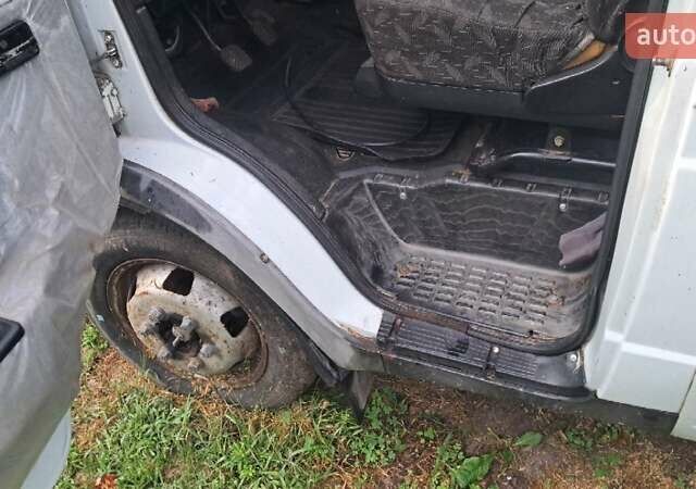 Белый ГАЗ 3221 Газель, объемом двигателя 2.45 л и пробегом 75 тыс. км за 1750 $, фото 9 на Automoto.ua