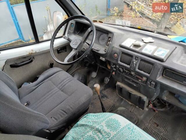 ГАЗ 3221 Газель 2002 у Вінниці на Automoto.ua Білий ГАЗ 3221 Газель, об'ємом двигуна 2.5 л та пробігом 104 тис. км за 600 $, фото 20 на Automoto.ua