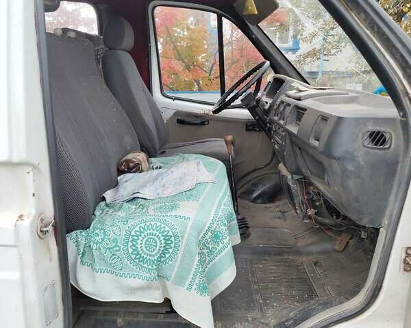 ГАЗ 3221 Газель 2002 у Вінниці на Automoto.ua Білий ГАЗ 3221 Газель, об'ємом двигуна 2.5 л та пробігом 104 тис. км за 600 $, фото 23 на Automoto.ua