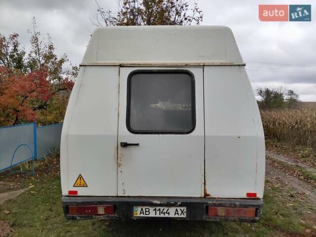 ГАЗ 3221 Газель 2002 у Вінниці на Automoto.ua Білий ГАЗ 3221 Газель, об'ємом двигуна 2.5 л та пробігом 104 тис. км за 600 $, фото 5 на Automoto.ua