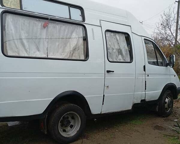 Белый ГАЗ 3221 Газель, объемом двигателя 2.89 л и пробегом 300 тыс. км за 2300 $, фото 3 на Automoto.ua
