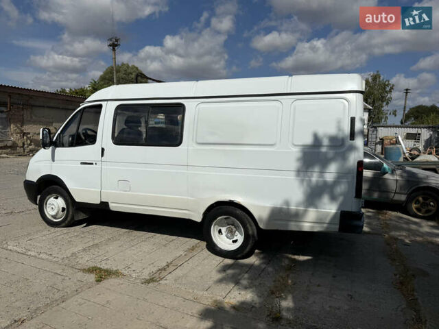 Белый ГАЗ 3221 Газель, объемом двигателя 2.89 л и пробегом 325 тыс. км за 1600 $, фото 1 на Automoto.ua