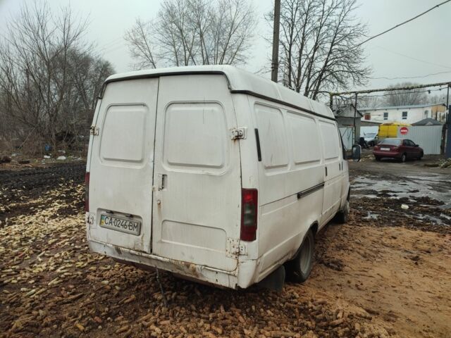 Белый ГАЗ 3221 Газель, объемом двигателя 2.5 л и пробегом 300 тыс. км за 712 $, фото 2 на Automoto.ua
